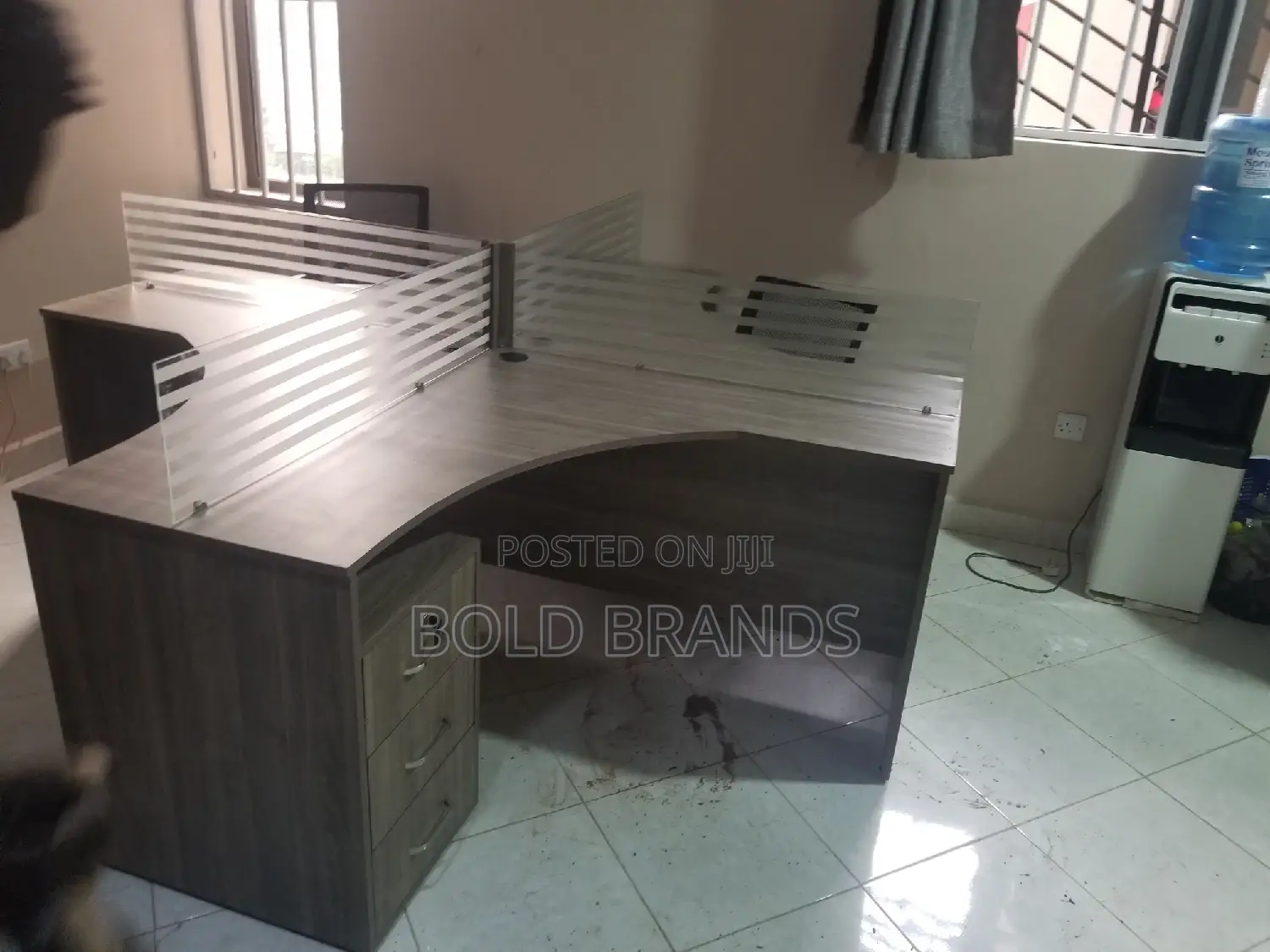 4 Seater Workstation/ Staff Desk