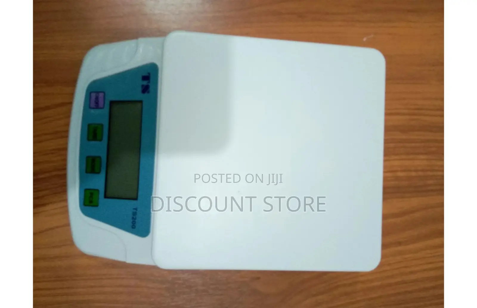 Simple Household Kitchen Weigh Scales.