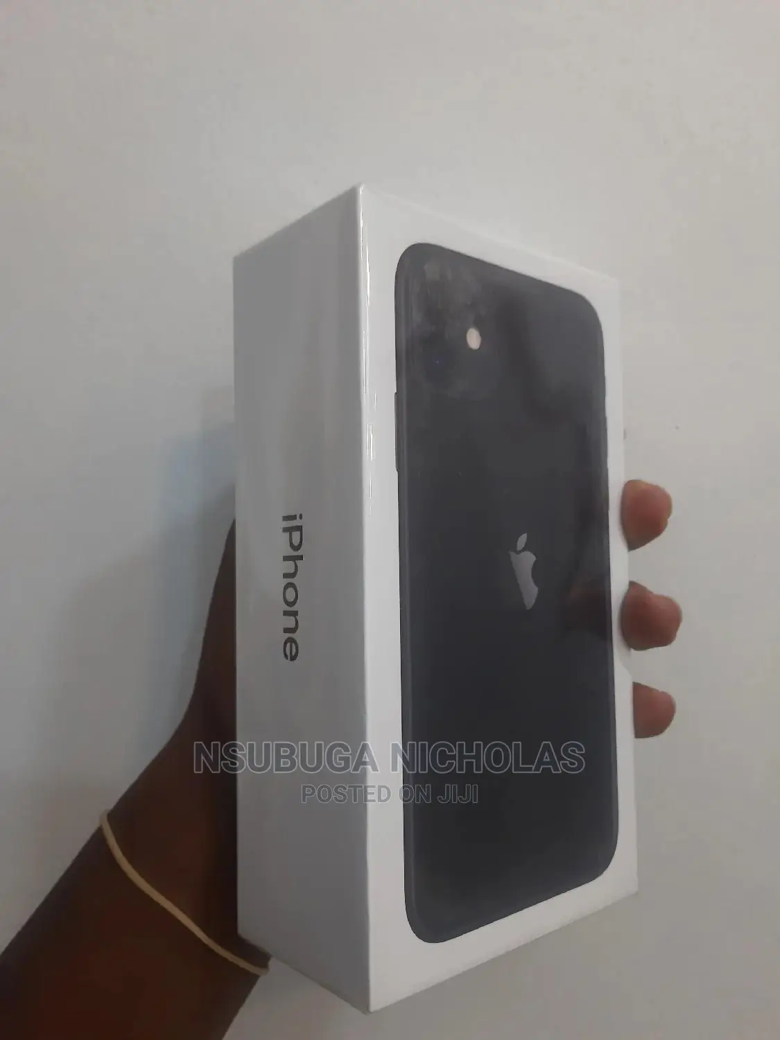 New Apple iPhone 11 128 GB Black