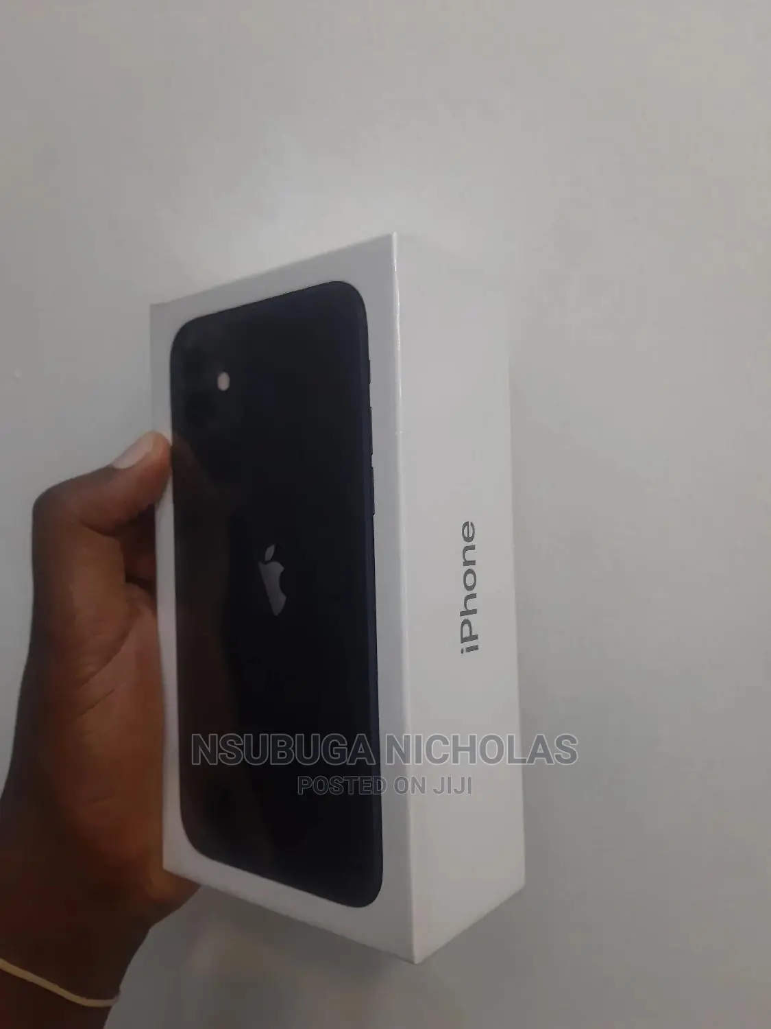 New Apple iPhone 11 128 GB Black