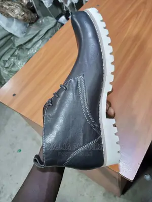 Men's Shoes