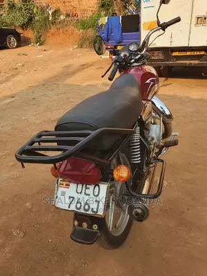TVS Apache 160 4V 2016 Red