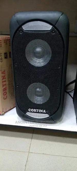 Cortina Woffer