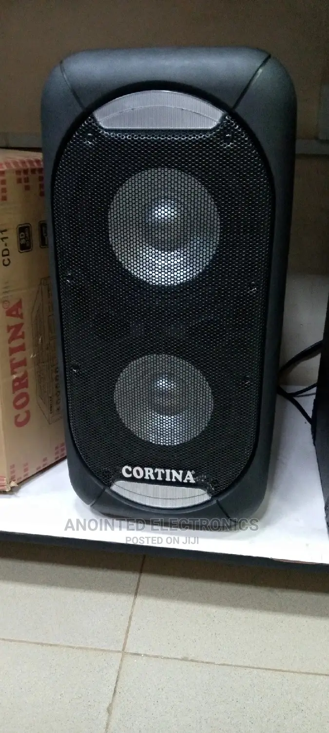 Cortina Woffer
