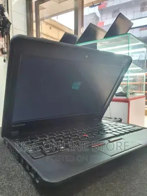 Photo - Laptop Lenovo 4GB Intel Core I3 HDD 250GB