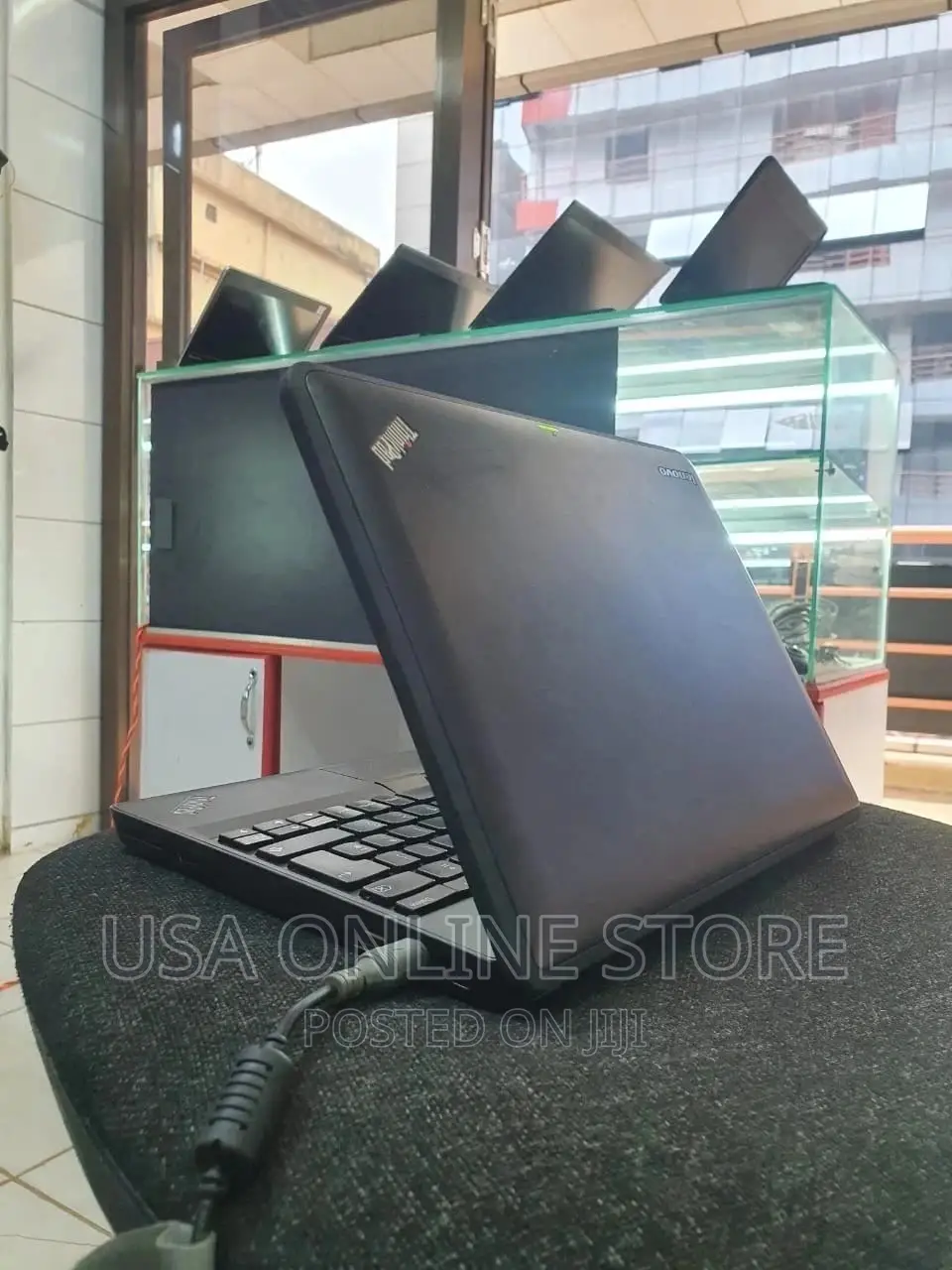 Laptop Lenovo 4GB Intel Core I3 HDD 250GB