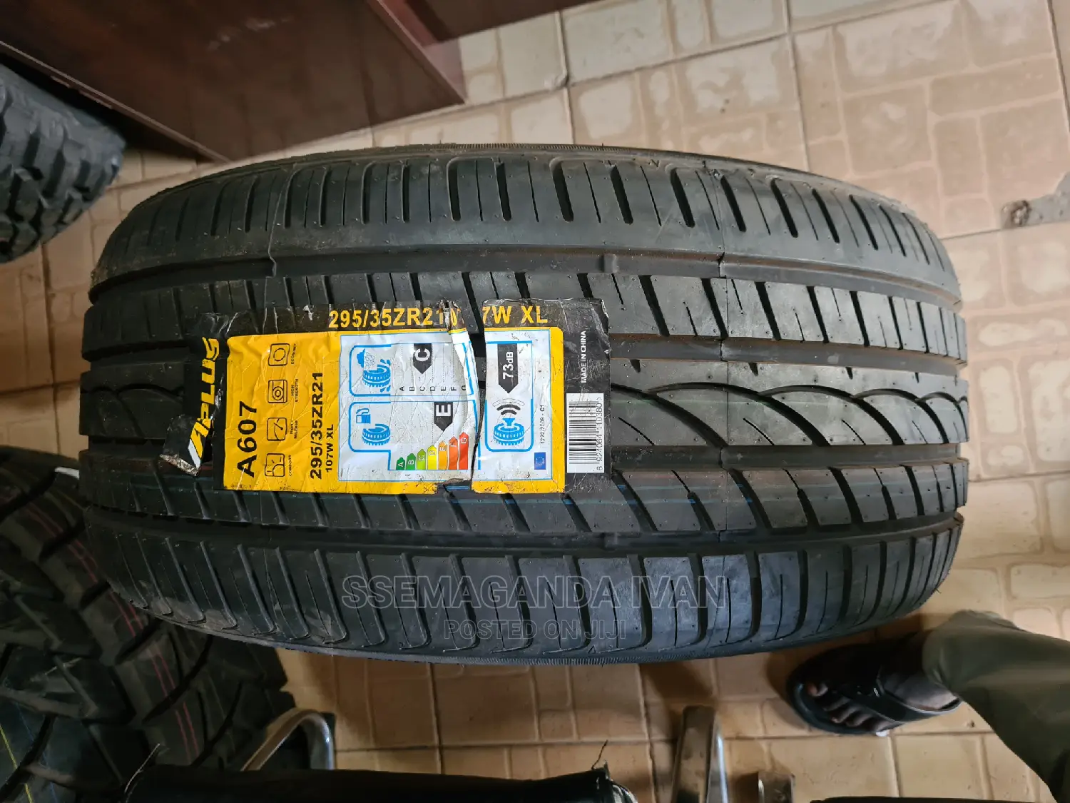 295/35r21 Brand New Tires