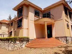 4bdrm Duplex in Fs Properties Ltd, Central Division for Rent