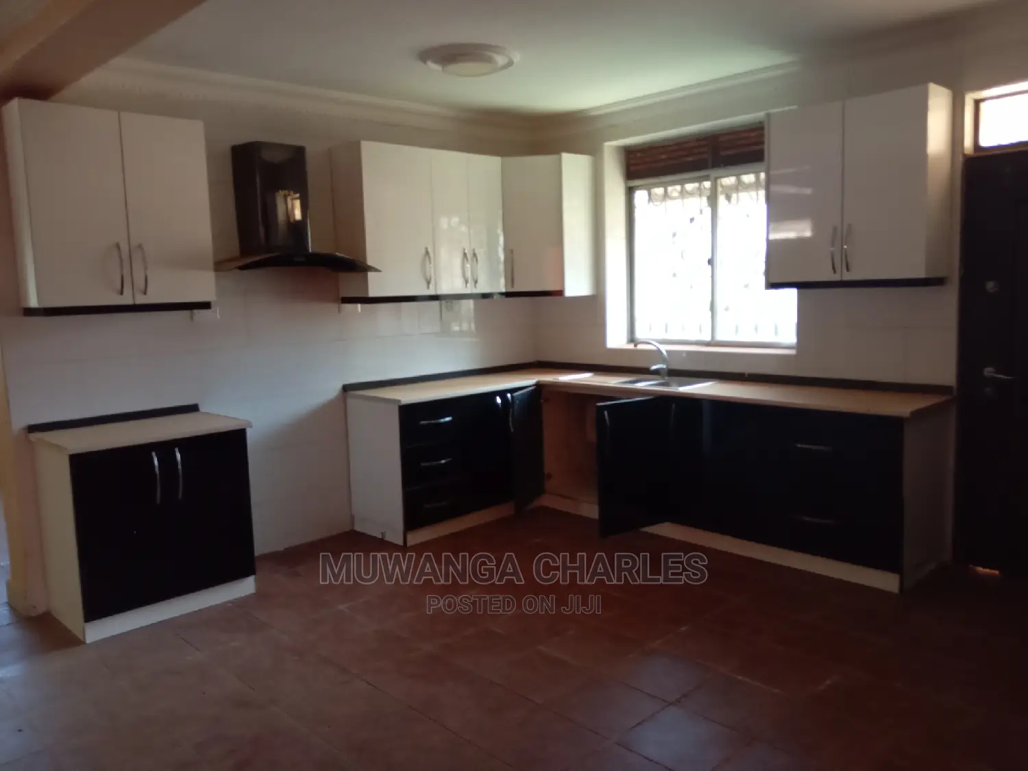4bdrm Duplex in Fs Properties Ltd, Central Division for Rent