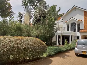 4bdrm Duplex in Fs Properties Ltd, Central Division for rent