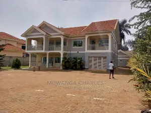 5bdrm Duplex in Fs Properties Ltd, Central Division for Rent