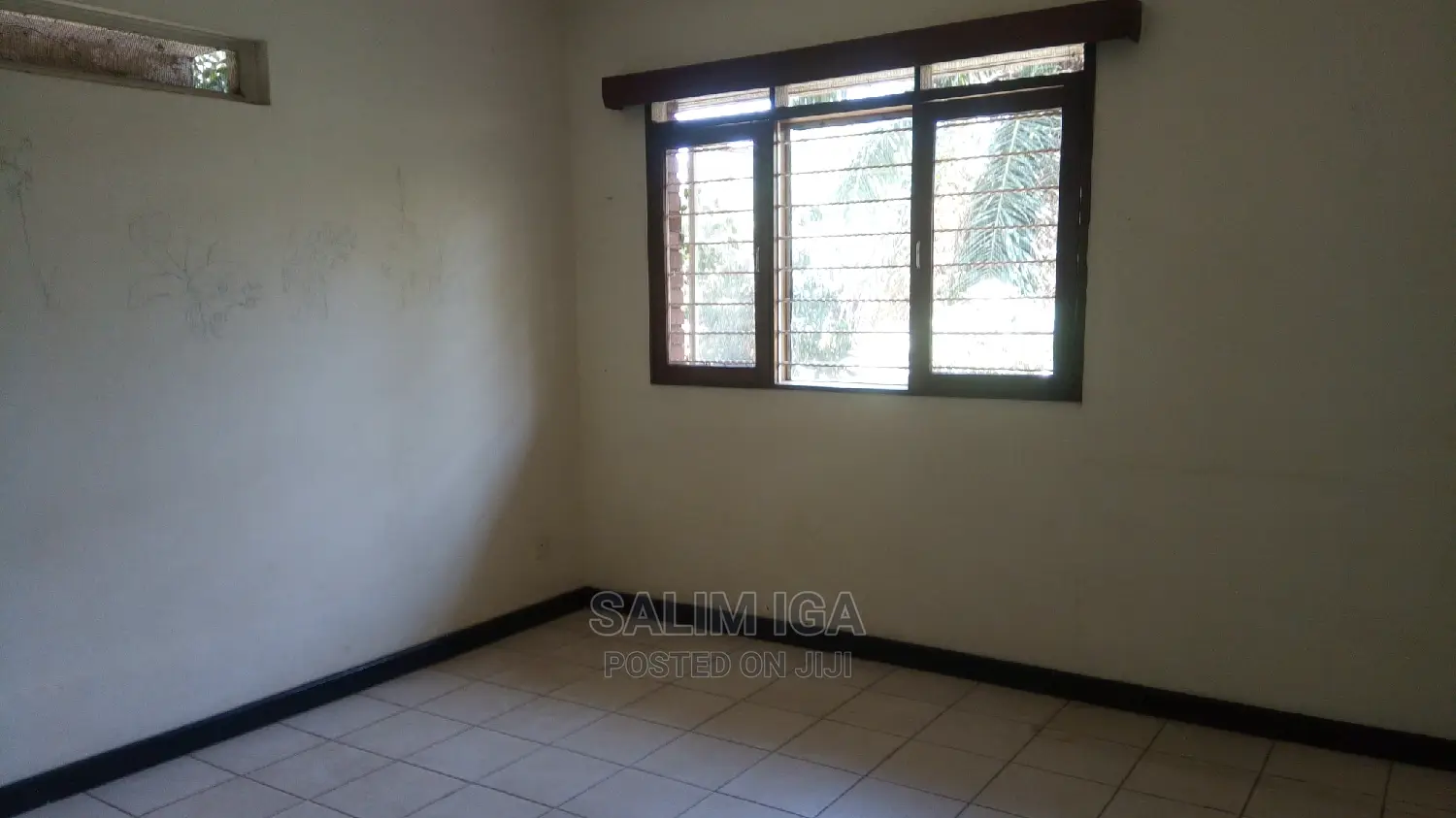 5bdrm Duplex in Kololo Property, Central Division for Rent