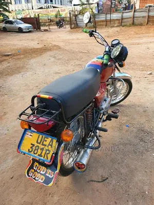 Suzuki GS 2019 Red