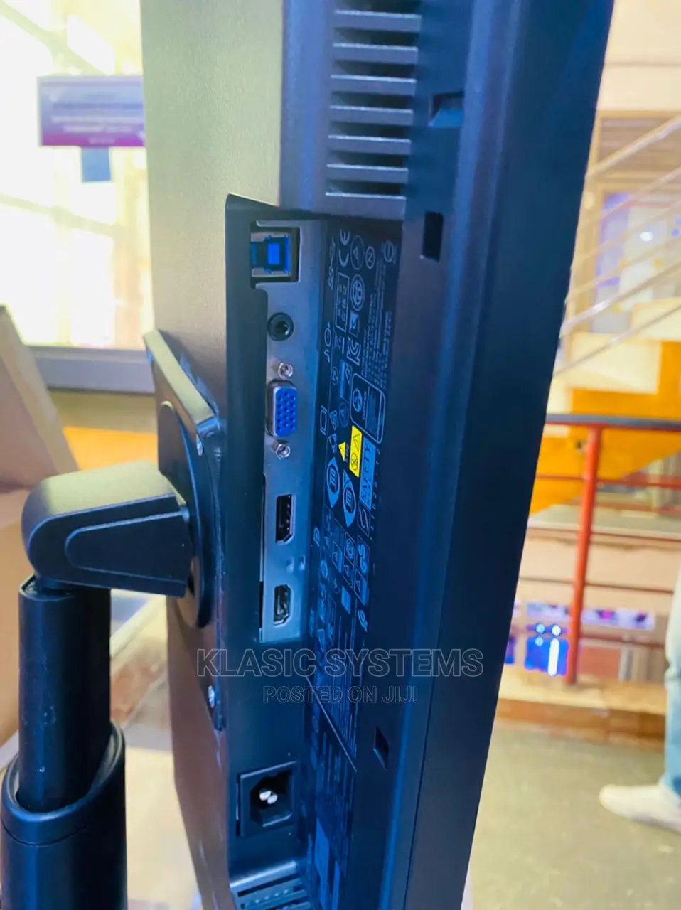 Lenovo Monitor 23inch