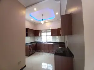 Furnished 4bdrm House in Tarmacked, Kira for Sale