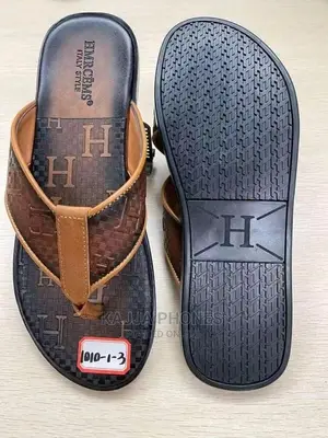Men's Flat