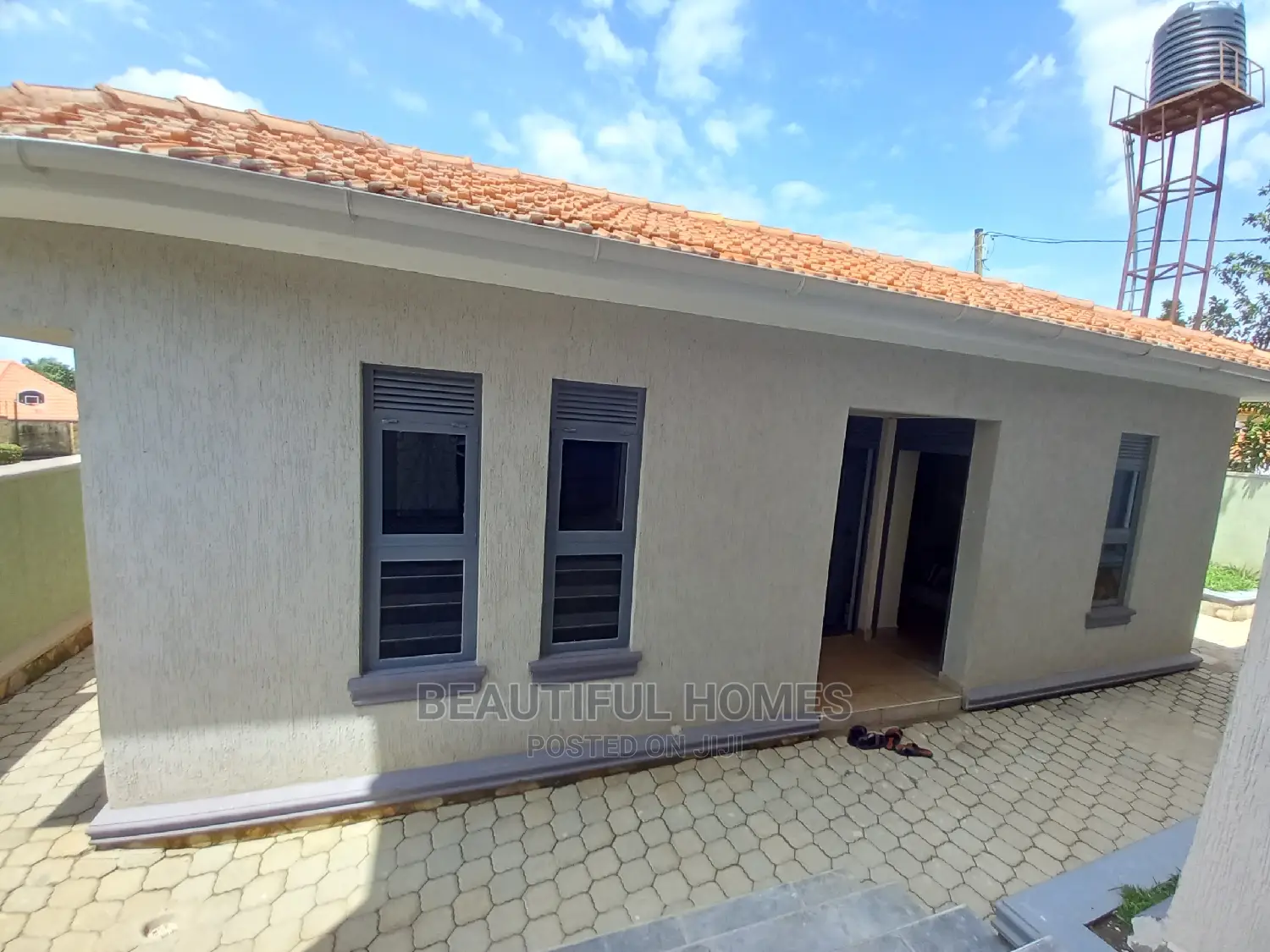 Furnished 5bdrm House in Munyonyo, Makindye for Sale