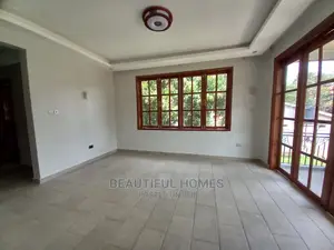 Furnished 5bdrm Mansion in Munyonyo, Makindye for Sale