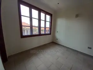 Furnished 5bdrm Mansion in Munyonyo, Makindye for Sale