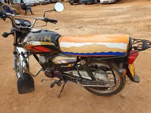 TVS 2017 Black