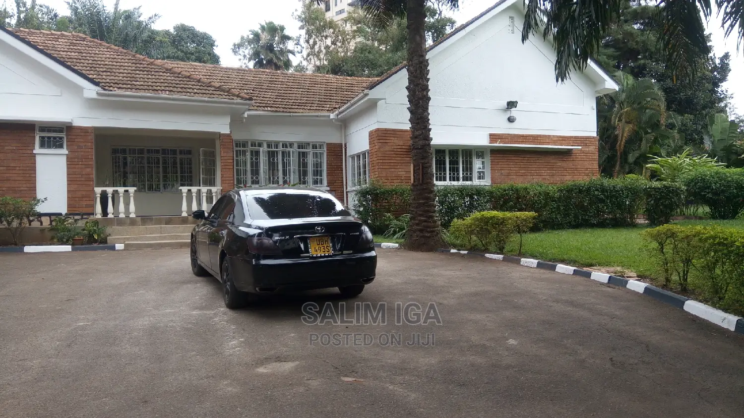 4bdrm Bungalow in Kololo Property, Central Division for Rent