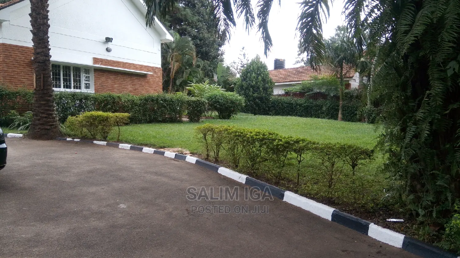 4bdrm Bungalow in Kololo Property, Central Division for Rent