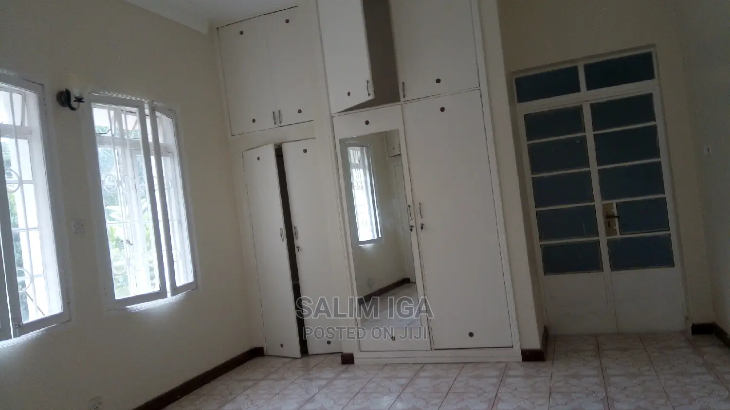 4bdrm Bungalow in Kololo Property, Central Division for Rent