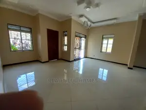 Furnished 4bdrm House in Kira Tarmack Estate for Sale