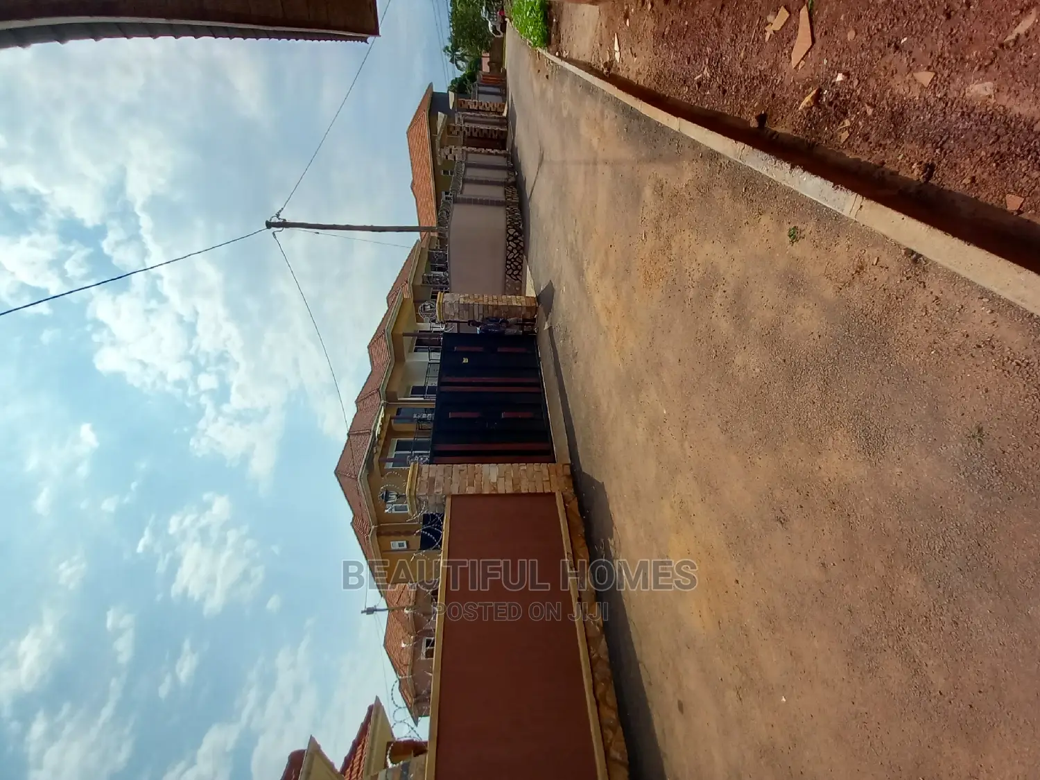 Furnished 4bdrm House in Kira Posh for Sale