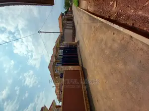Furnished 4bdrm House in Kira Posh for Sale