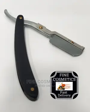 New Supreme Straight Shaving Razor For Home And Salon Use