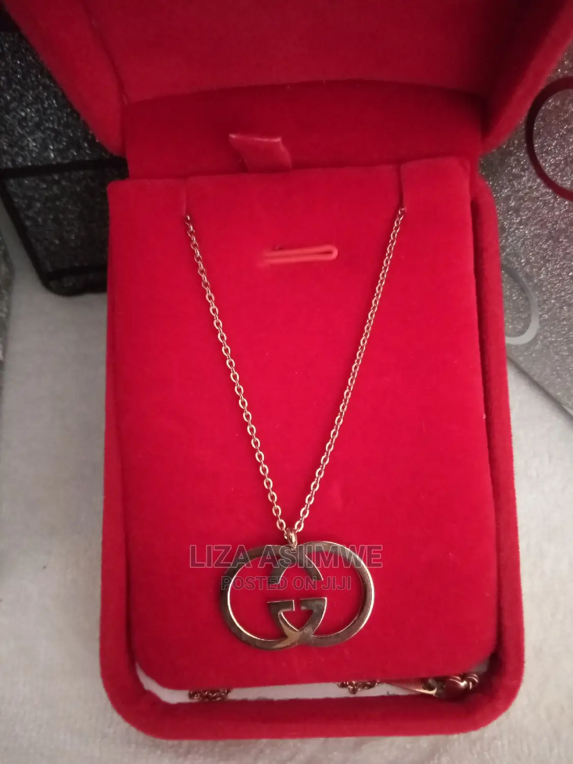Quality Stainless Steel Necklace Available With the Box