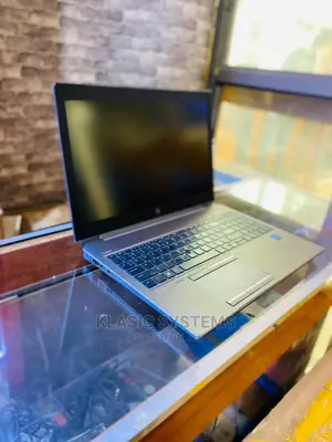 Laptop HP ZBook 15 G4 16GB Intel Core I5 HDD 1T