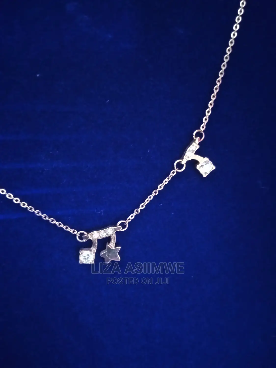 Unique and Simple Lady Necklaces Available