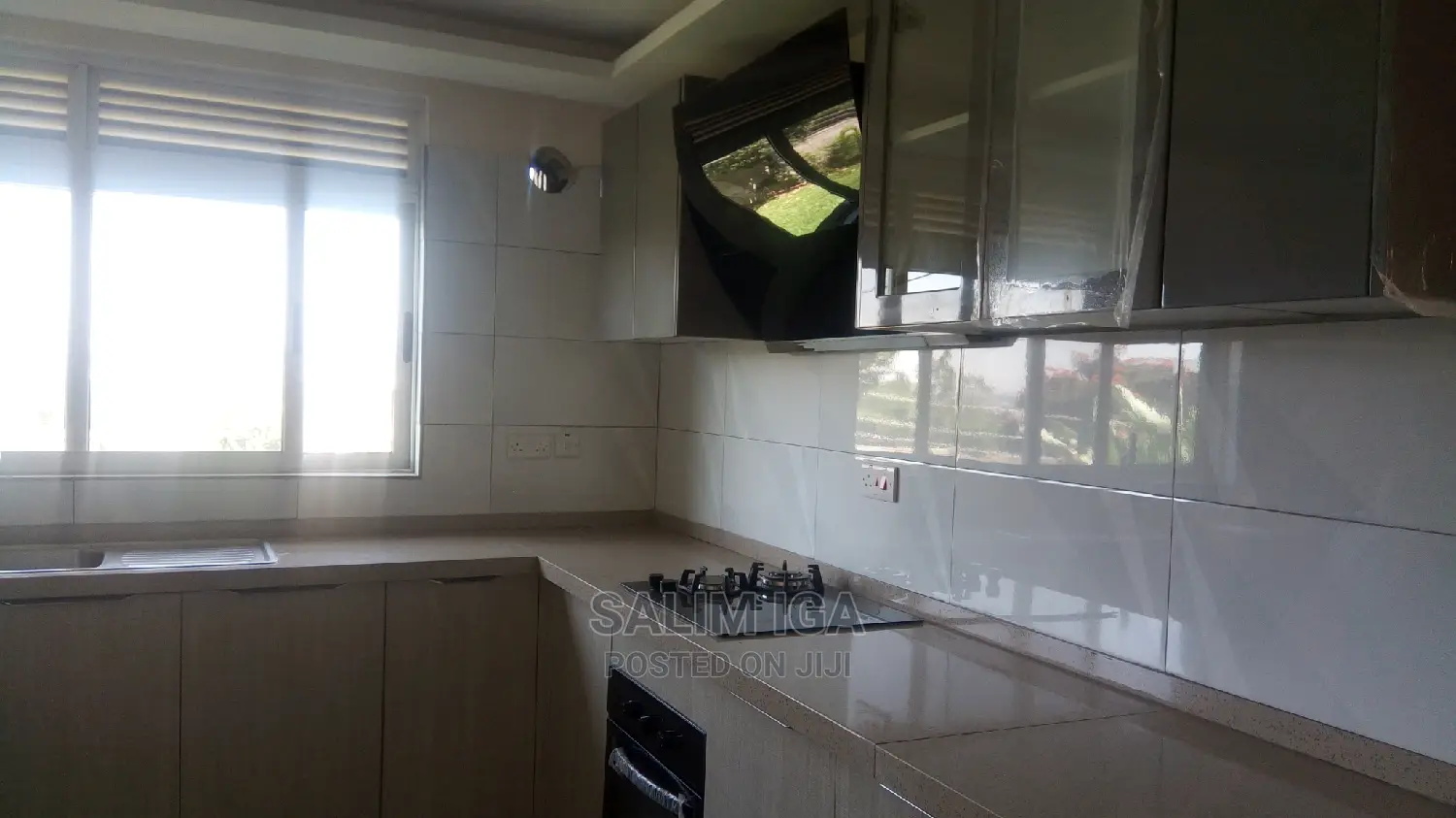 4bdrm Duplex in Kololo Property, Central Division for Rent