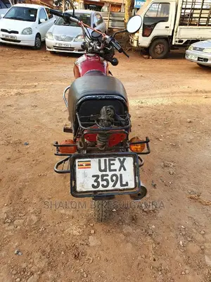Bajaj Boxer 2021 Green