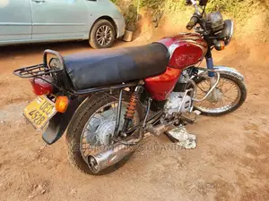 Bajaj Stroke 2020 Red