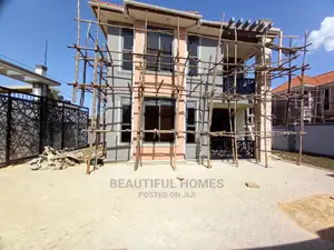 Furnished 7bdrm Mansion in Kira for Sale
