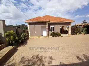 Furnished 4bdrm House in Kira Mimisters for Sale