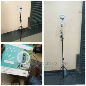 8" Ring Fill Light With Stand.