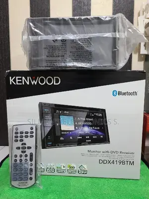 Kenwood Monitor and DVD Radio