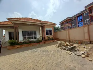 Furnished 4bdrm Maisonette in Kira for Sale