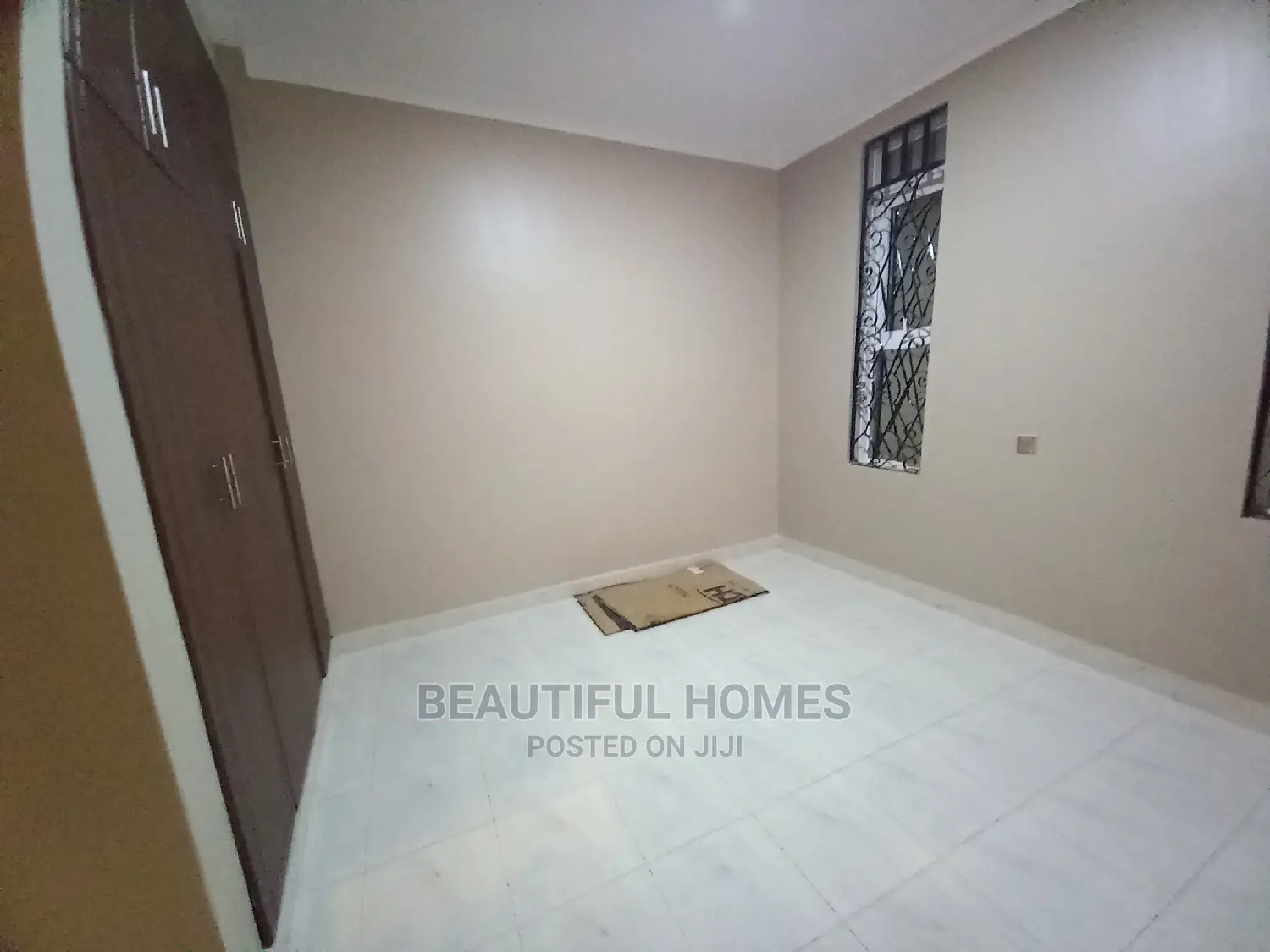 Furnished 4bdrm Duplex in Kira Ministers for Sale