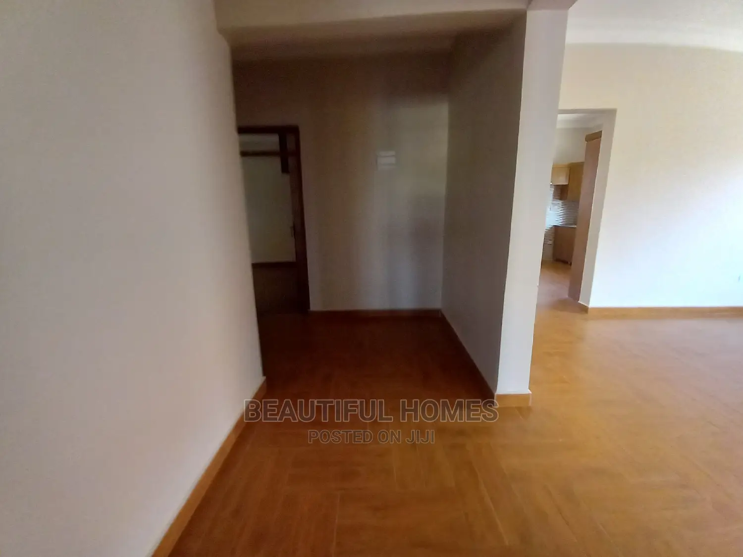 Furnished 4bdrm House in Gated Estate, Kira for Sale