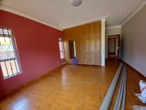 Furnished 4bdrm Bungalow in Tarmacked, Kira for Sale