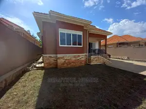 Furnished 4bdrm Bungalow in Tarmacked, Kira for Sale