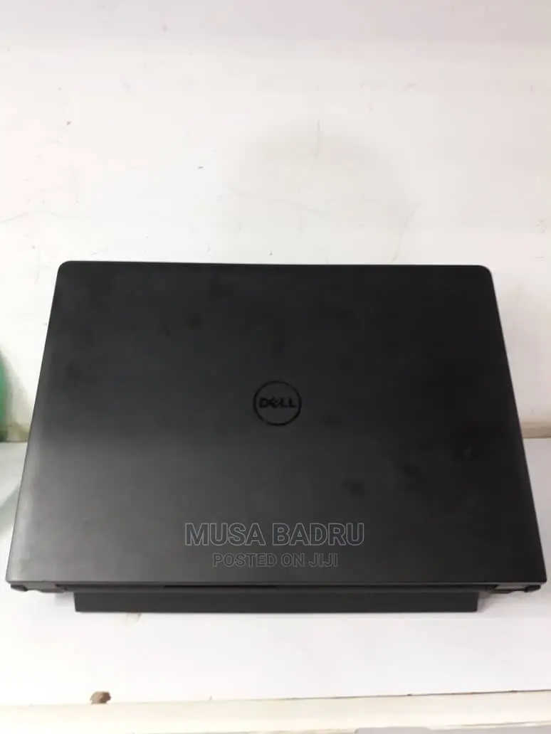 Laptop Dell Latitude 14 3470 4GB Intel Core I5 HDD 500GB