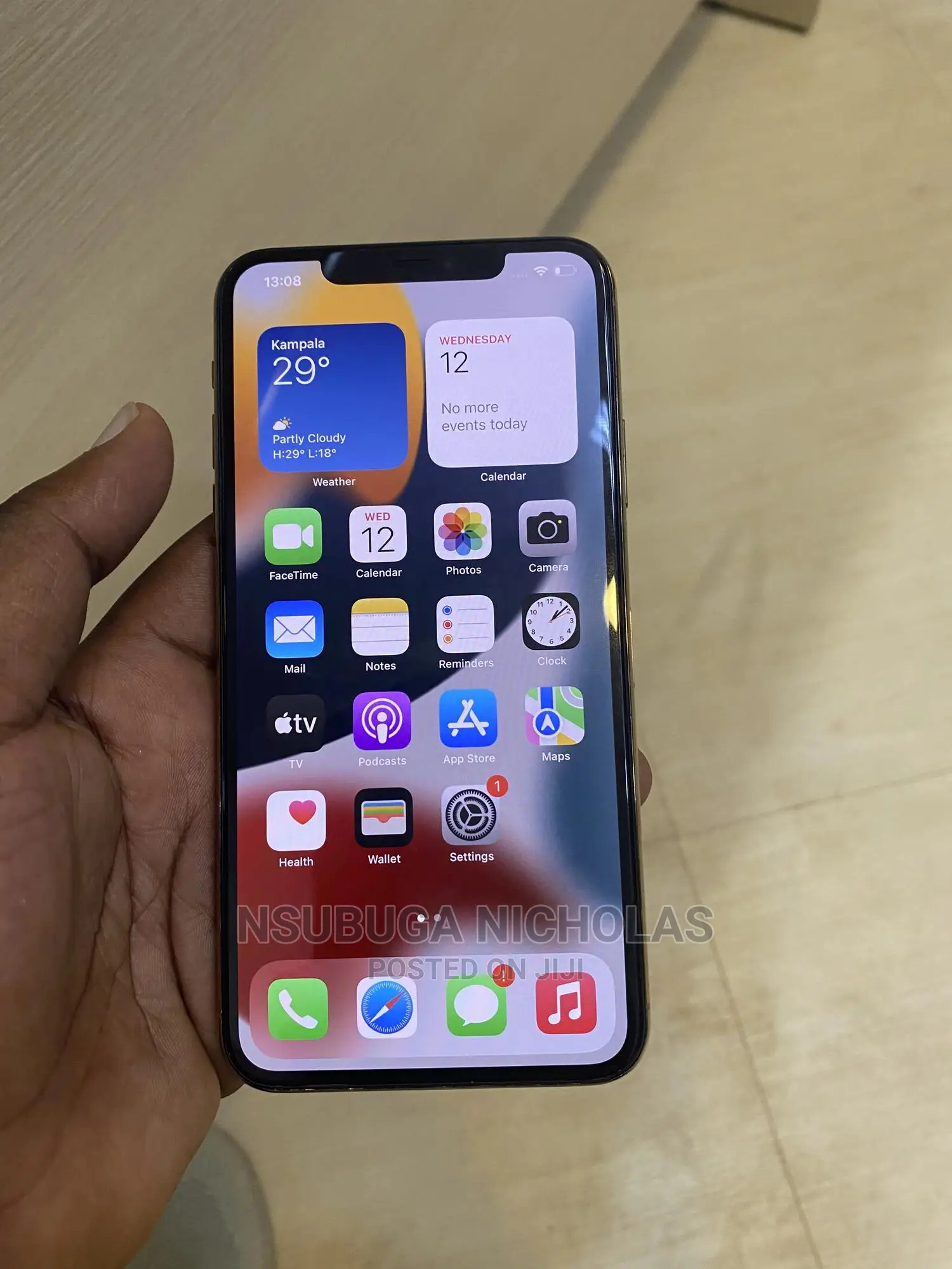 Apple iPhone 11 Pro Max 64 GB Gold