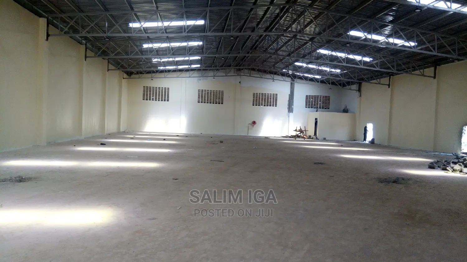 Warehouse on Market