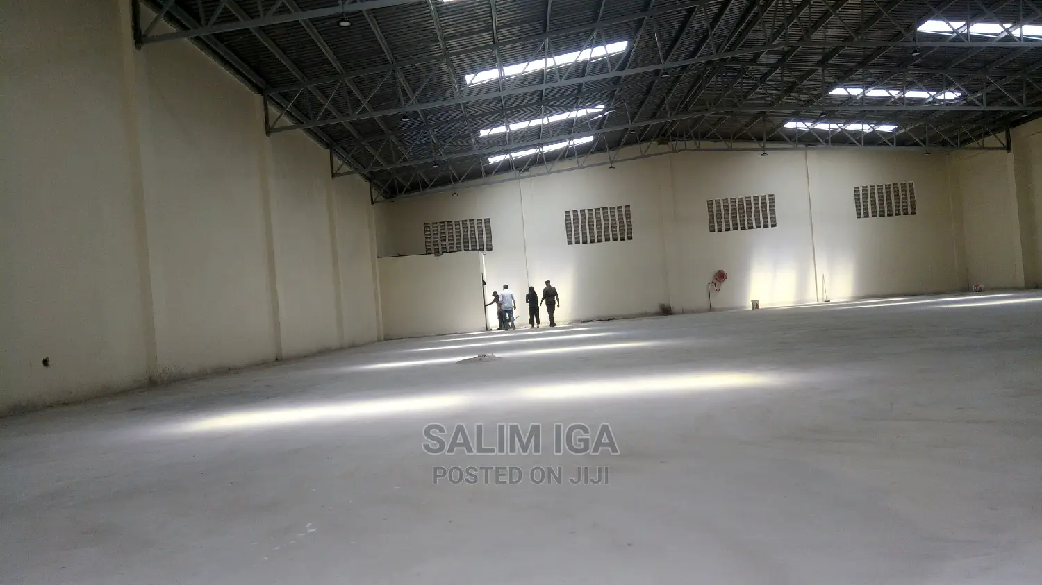 Warehouse on Market